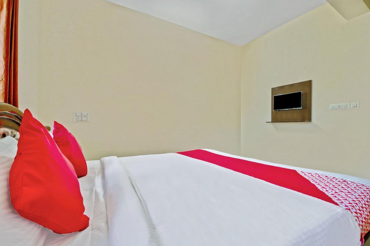 Oyo 39837 Sri Anjaneya Residency Hotel Shimoga Ngoại thất bức ảnh