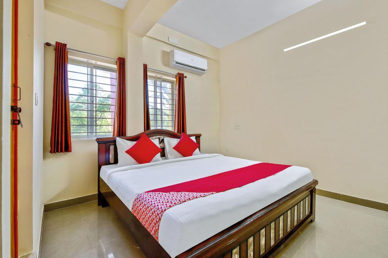Oyo 39837 Sri Anjaneya Residency Hotel Shimoga Ngoại thất bức ảnh