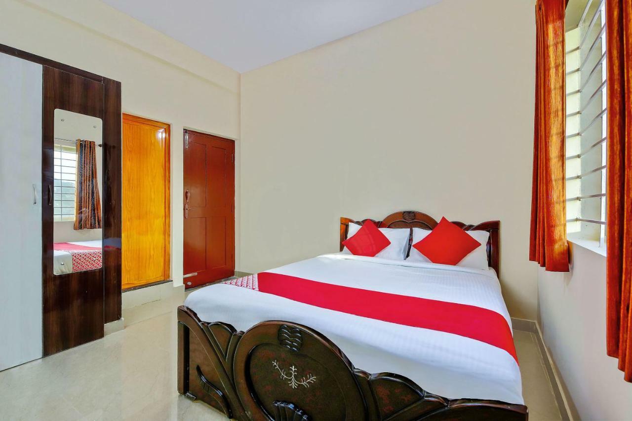 Oyo 39837 Sri Anjaneya Residency Hotel Shimoga Ngoại thất bức ảnh