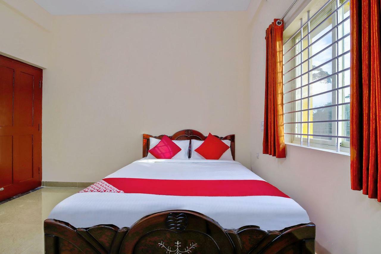 Oyo 39837 Sri Anjaneya Residency Hotel Shimoga Ngoại thất bức ảnh