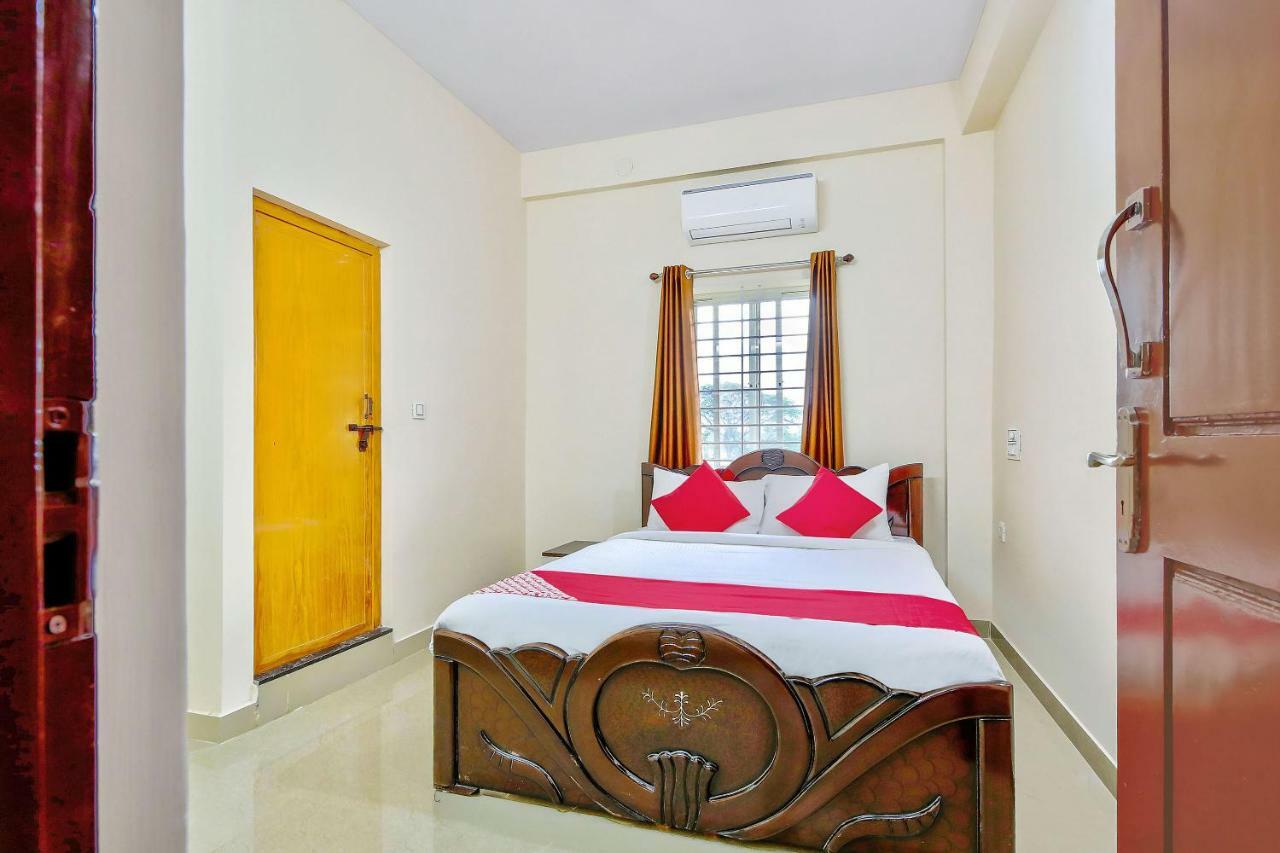Oyo 39837 Sri Anjaneya Residency Hotel Shimoga Ngoại thất bức ảnh
